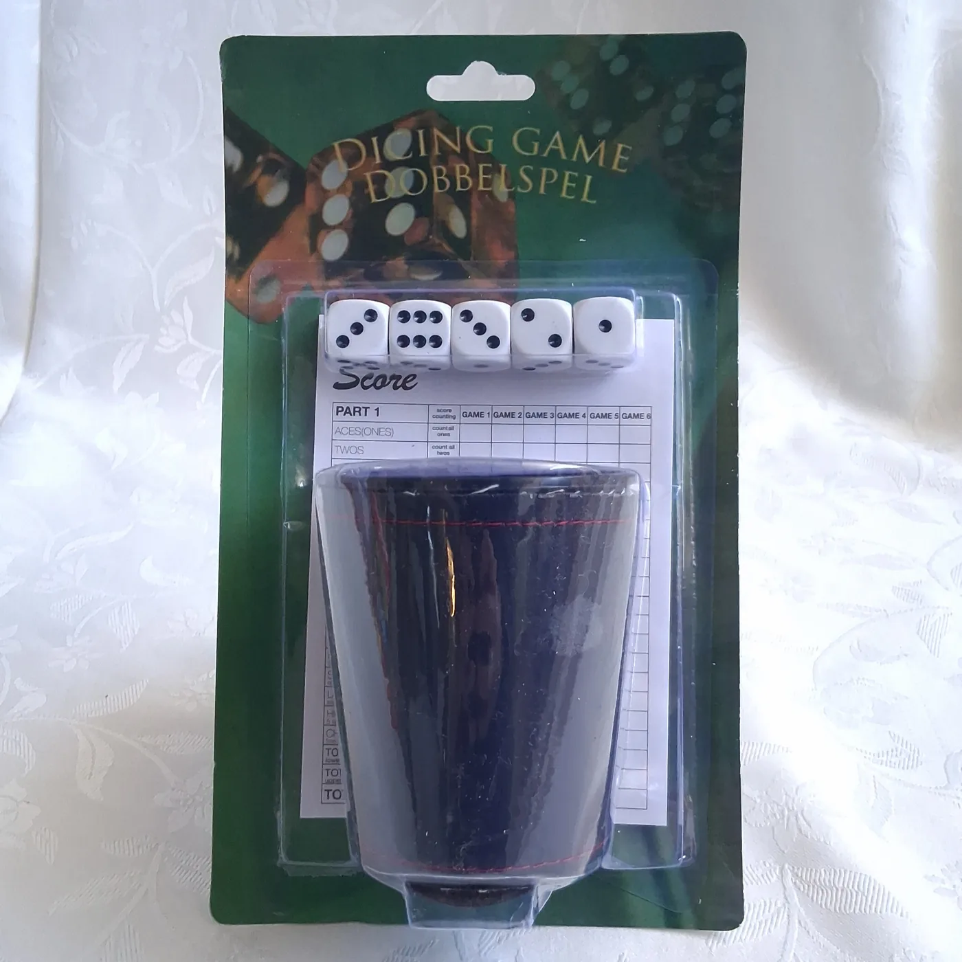 Juego de cacho